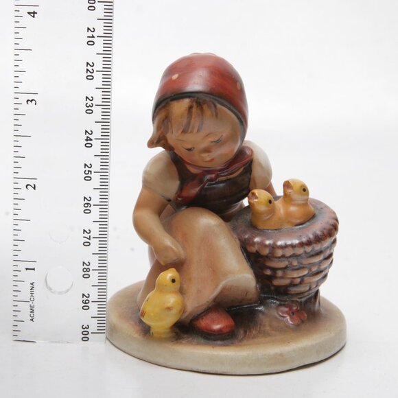 Vintage HUMMEL Chick Girl Porcelain Figurine 1950s 57/0 TMK 2 Full Bee Germany - Picture 7 of 9